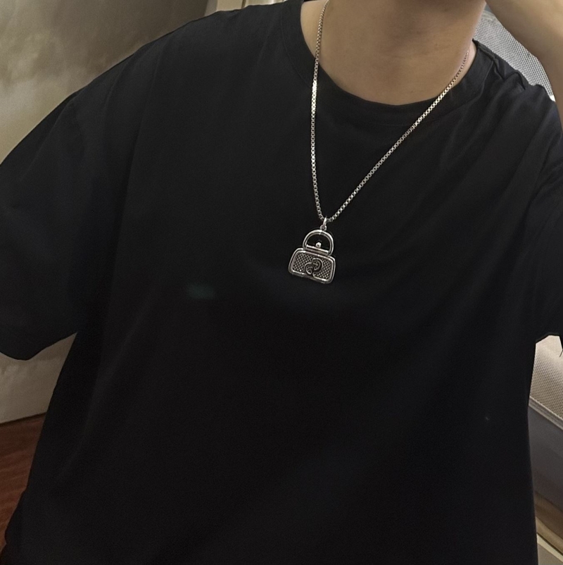 chr1st1an D10r necklaces